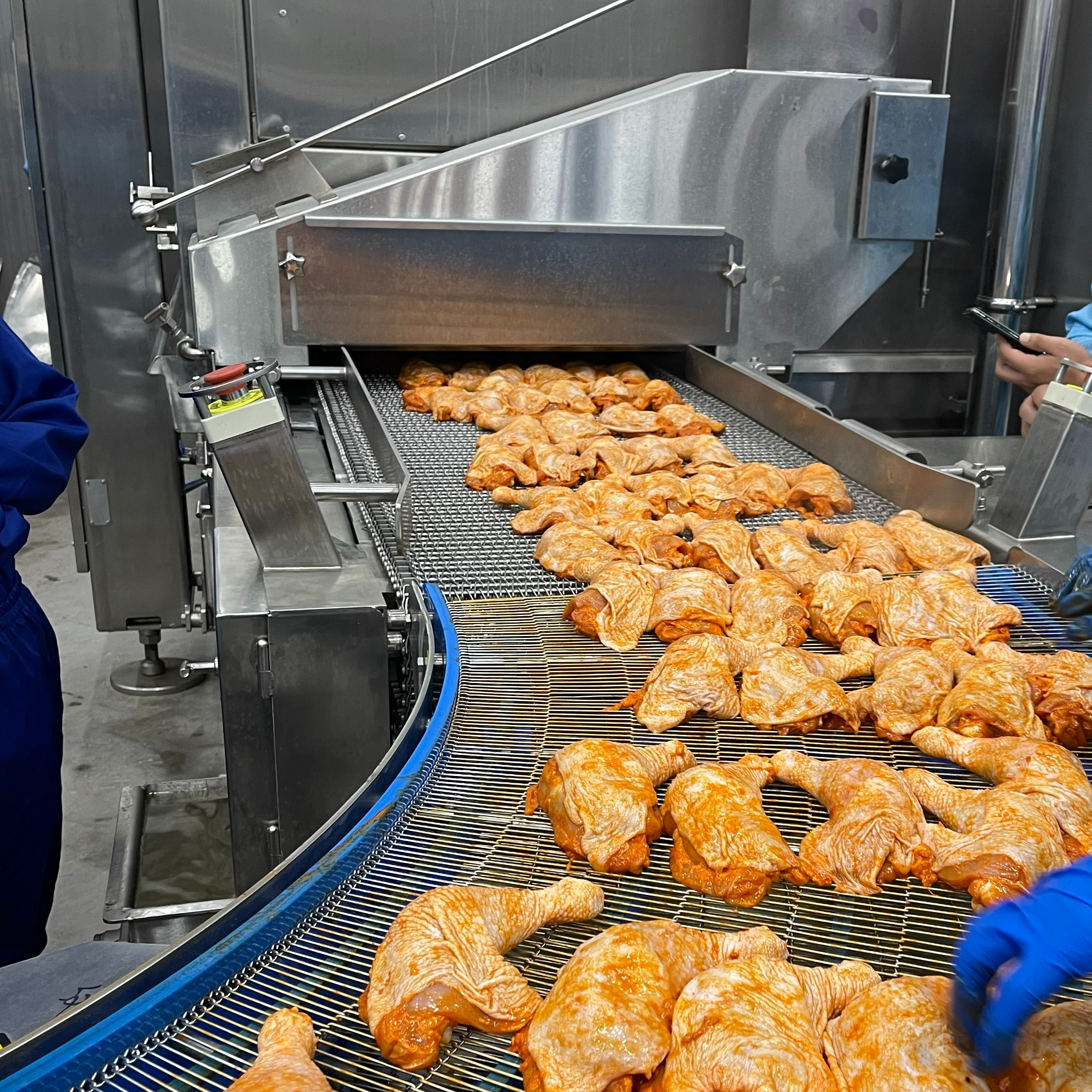 Fully Cooked Products Line in China Poultry Factory: fryer+spiral oven+self-stacking freezer